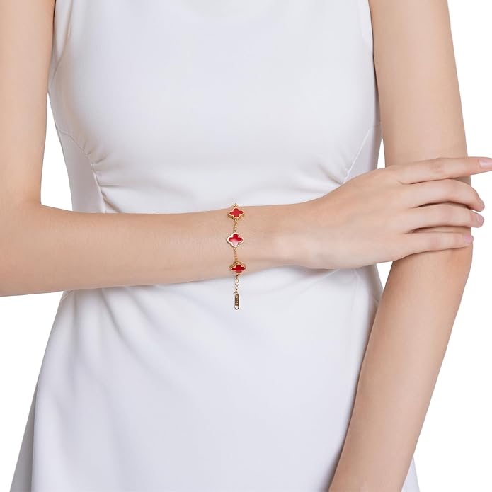 Gold Bracelets for Women‌,Four Leaf Clover Bracelet‌,Fashion Jewelry for Women,Gifts for Women,Lucky Bracelet for women,Double-sided Same Color,18K Gold-plated Titanium Steel