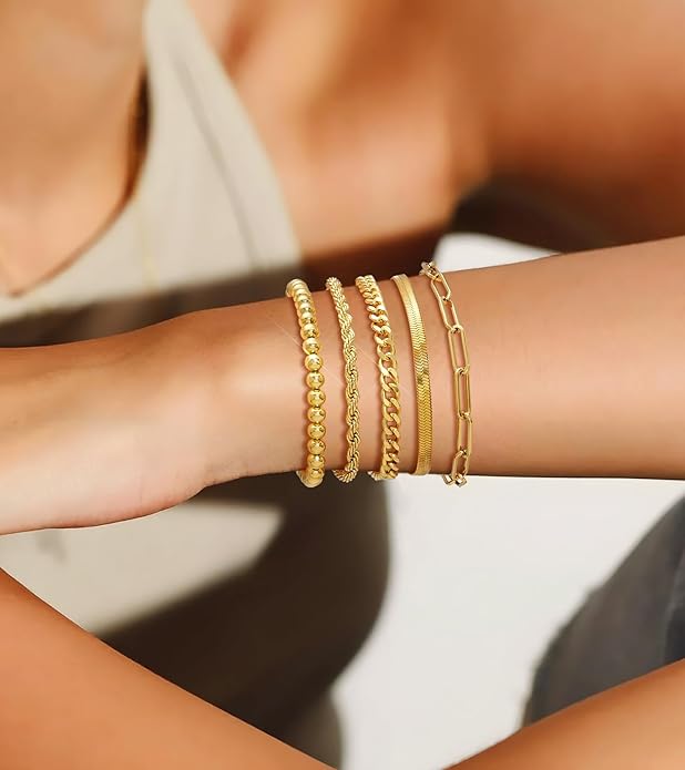 Howoo Gold Bracelets for Women Beaded Initial Bracelet Stack Dainty Heart Stretch Gold Charm Bracelet Jewelry for Women Trendy