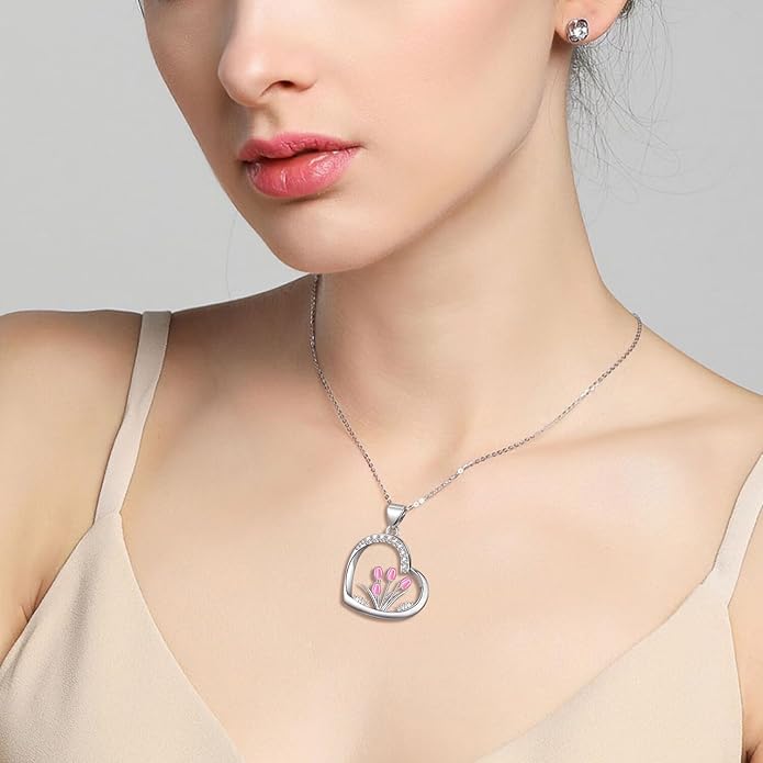 Flower Necklace Tulip/Sunflower/Daisy/Bee Pendant Necklaces Jewelry for Women Mom Gifts