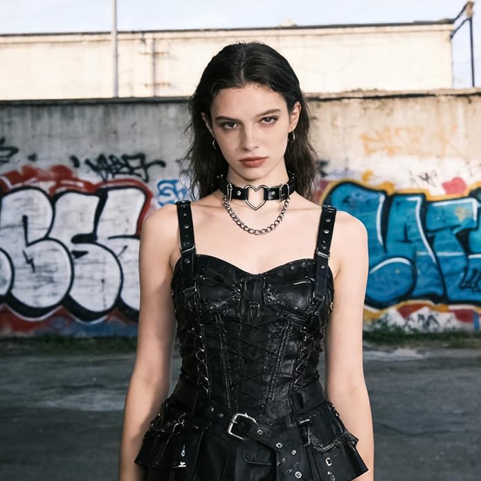 4Pcs Gothic Choker Collar for Women Black Leather Choker Heart Chokers Necklace Emo Chokers with Pu Leather, Adjustable Length, 80s Punk Goth Jewelry Necklace for Party Cosplay Decorations