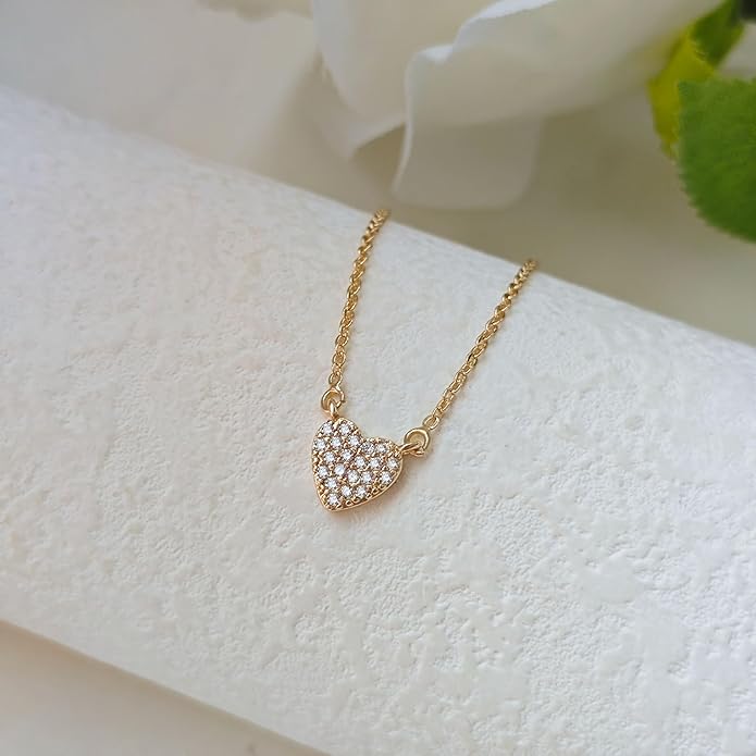 Heart Necklace for Women Gold/Silver Plated Trendy Heart Choker Lover Pendant Hypoallergenic Fashion Gold/Silver Necklace for Women Love Jewelry Gift for Women Girlfriend