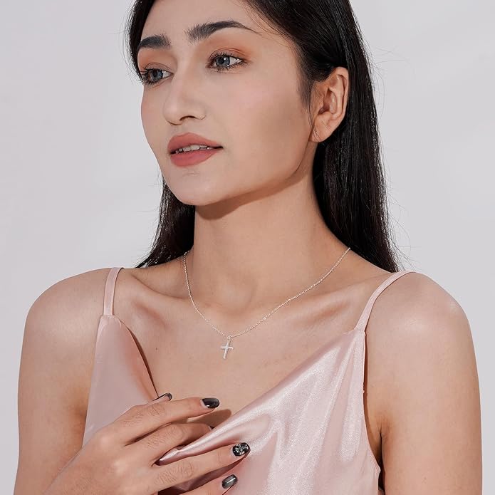 Layered Gold Necklaces for Women, Stackable 14K Gold Plated Necklace, Dainty Cross/Circle/Heart Pendant layered Necklace, Adjustable Dainty Gold/Silver Necklace Jewelry Set for Women