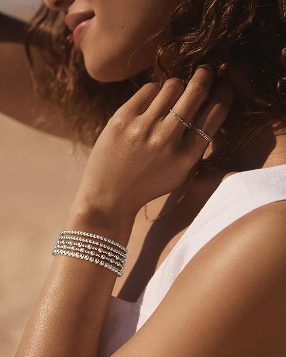 Howoo Gold Bracelets for Women Beaded Initial Bracelet Stack Dainty Heart Stretch Gold Charm Bracelet Jewelry for Women Trendy