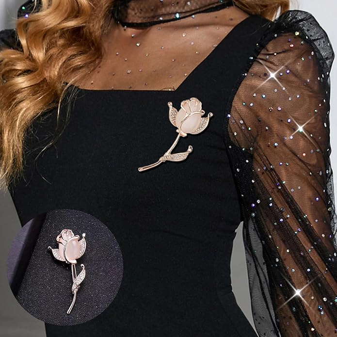 Crystal Pearl Flower Brooches Pins Fashion Beautiful Created Rhinestone Floral Brooch Good Idea for Party Dance Wedding Banquet for Elegant Women Girl
