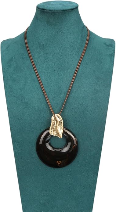 Boho Leather Necklace Women Bohemian Brown Circle Pendant Necklace Choker Long Necklaces for Women Boho Ring Large Pendant