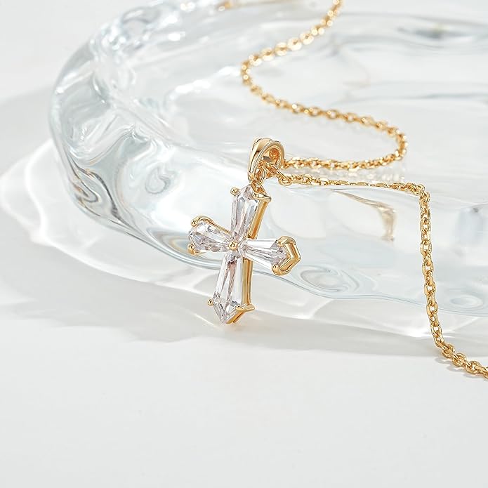 Fettero Christmas Necklace for Women Trendy 14K Gold Plated Dainty Diamond Necklace Charm CZ Clover Star Pendant Necklaces Simple Jewelry Gold Necklace for Women