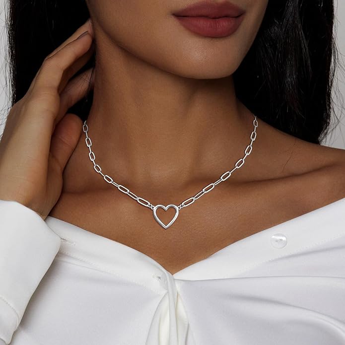 Heart Necklace for Women Gold/Silver Plated Trendy Heart Choker Lover Pendant Hypoallergenic Fashion Gold/Silver Necklace for Women Love Jewelry Gift for Women Girlfriend