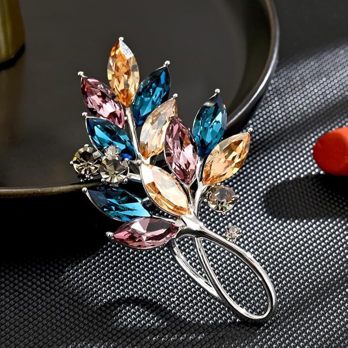 Leaf Brooches Rhinestone Freshwater Pearls Ginkgo Leaves Brooch Pin 18k Gold Plated Leaves Lapel Pins Jewelry Valentine's Day Birthday Gifts for Women Girls