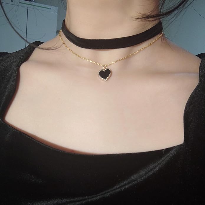 Heart Necklace Valentines Day Gifts for Her, Black Heart Choker Necklace Red Ribbon Choker Love Jewelry as New Year Gifts, Red Velvet Chocker Vintage Jewelry as Birthday Gift for Women