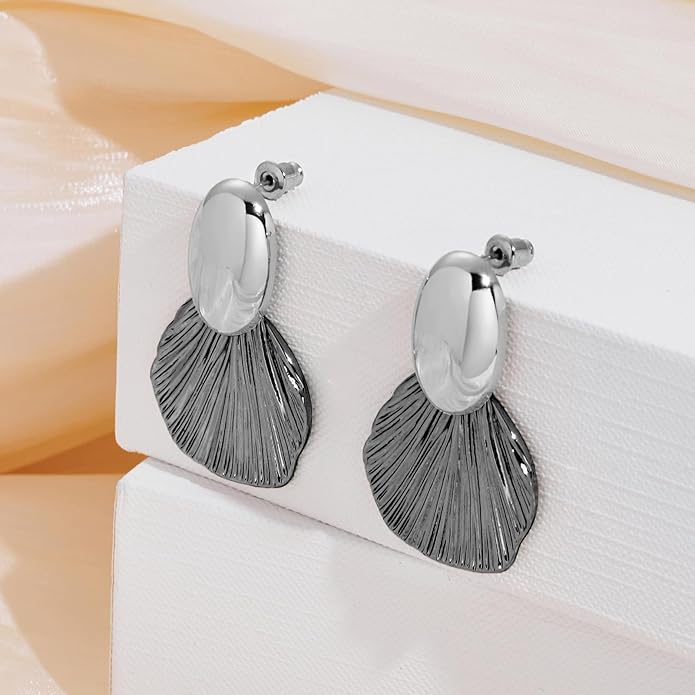 Gold Plated Earrings Dangle Chunky Fan-shaped Earrings Shell Earring for Women Two-Tone Fashion Statement Jewelry
