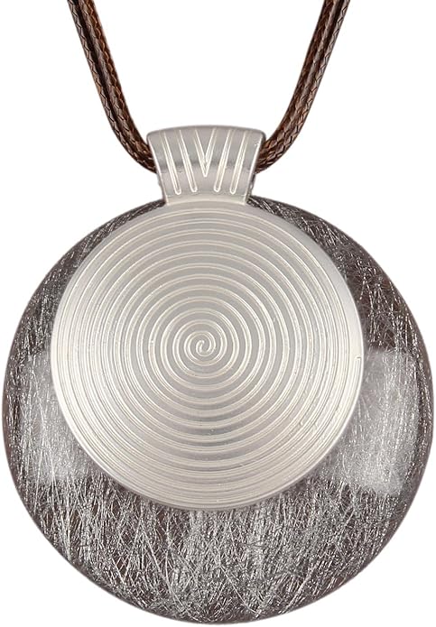 Boho Leather Necklace Women Bohemian Brown Circle Pendant Necklace Choker Long Necklaces for Women Boho Ring Large Pendant