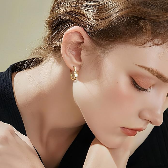 Gold Hoop Earrings for Women 14K Gold Earrings for Women Pearl Hoops Earring for Womens Hoop Gentle Romantic Design Womens Hoops Earring