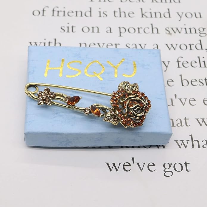 Crystal Pearl Flower Brooches Pins Fashion Beautiful Created Rhinestone Floral Brooch Good Idea for Party Dance Wedding Banquet for Elegant Women Girl