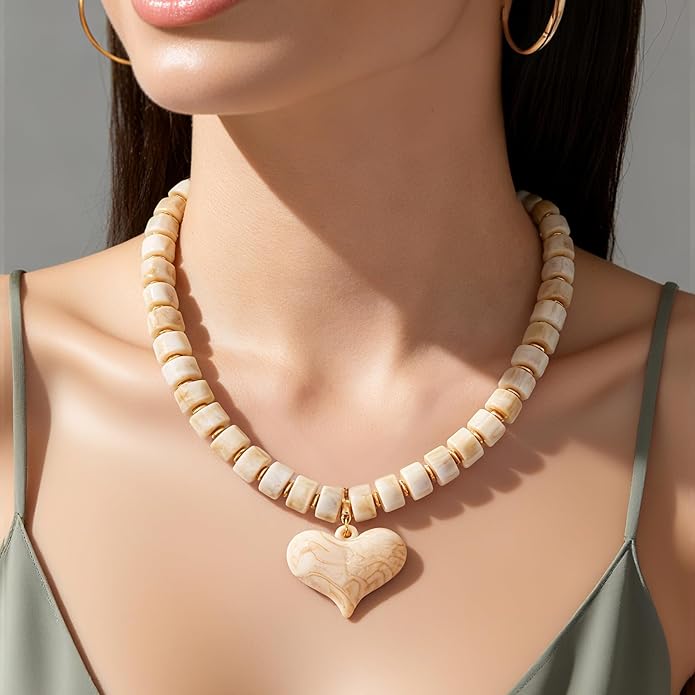 Large Acrylic Heart Necklaces for Women Chunky Puffy Heart Pendant Necklace Exaggerated Statement Love Beaded Choker Necklace Jewelry