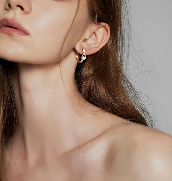 Gold Hoop Earrings for Women 14K Gold Earrings for Women Pearl Hoops Earring for Womens Hoop Gentle Romantic Design Womens Hoops Earring