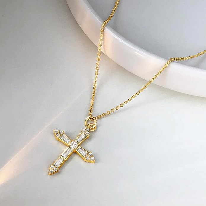 Zeffy Cross Necklace for Women,18K Gold/Silver Plated Tiny Cubic Zirconia Cross Pendant Necklace for Women Simple Layered Cross Necklaces for Women