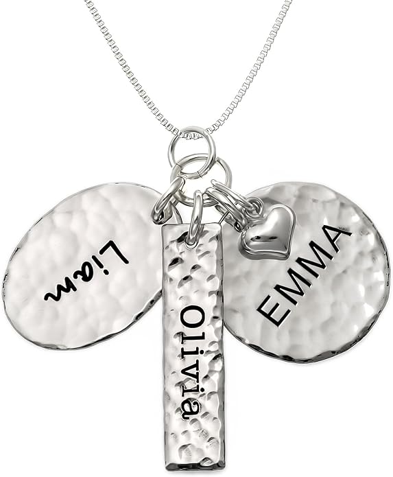 Chic and Modern Love Personalized Sterling Silver Name Necklace with 3 Customized Discs. Hand Finished and with a 925 Sterling Silver Heart. Choice of Chain. Gifts for Her, Mother, Grandmother, Wife