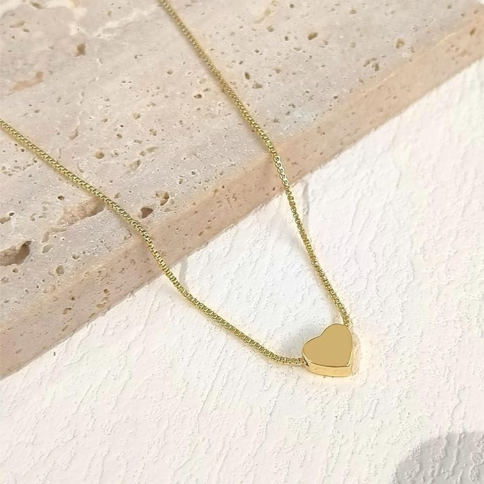 Cute Heart Necklace for Women Gold/Silver Plated Heart Pendant Choker Necklaces Tendy Love Heart Chain Necklace Dainty Gold/Silver Necklace Jewelry Gifts for Women