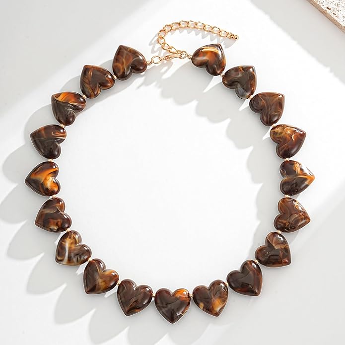 YUJIE Amber Acrylic Heart Choker Necklace for Women Vintage Punk Chunky Necklace Trendy Fashion Accessory