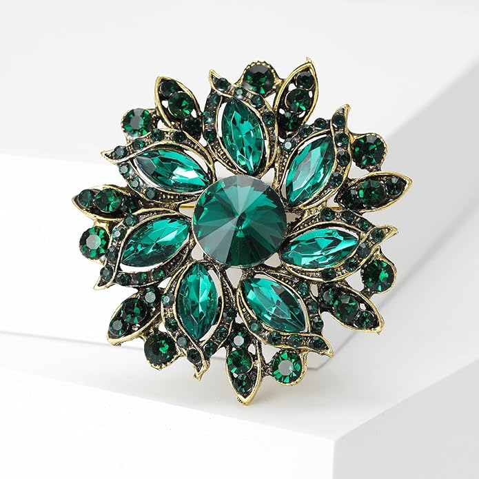 Rhinestone Flower Brooch for Women Vintage Crystal Flower Brooch Pin Elegant Clothing Hat Bag Accessories Christmas Birthday Party Wedding Costume Jewelry