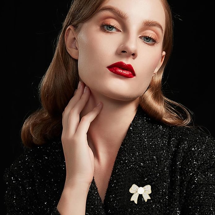 Pearl Flower Brooch for Women - Gold Plated Pearl Flower Pin Rhinestone Buttons Lapel Pin Jewelry - Valentine's Day Gift