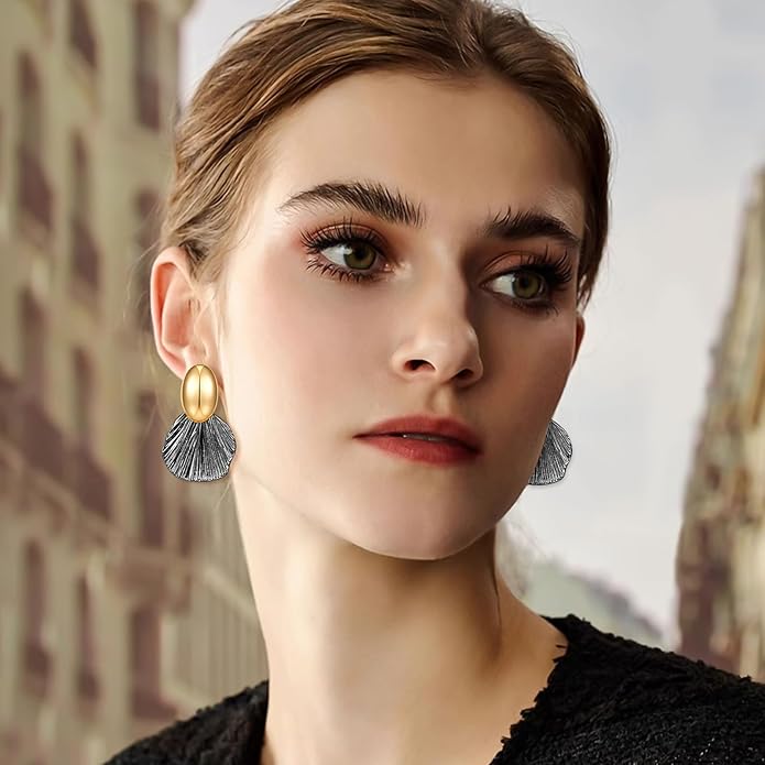 Gold Plated Earrings Dangle Chunky Fan-shaped Earrings Shell Earring for Women Two-Tone Fashion Statement Jewelry