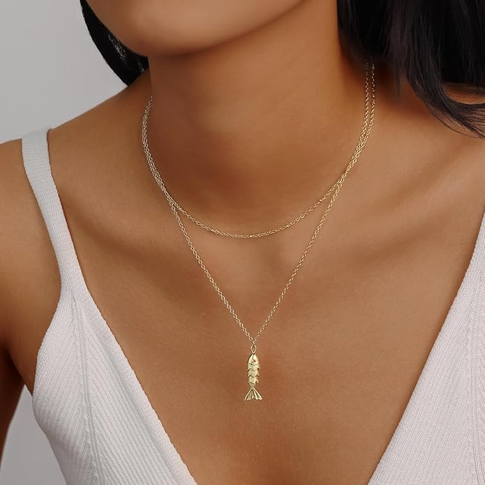 Evabelle Gold Layered Necklace for Women Trendy Jewelry 14K Real Gold Plated Chunky Chain Stackable Necklaces Dainty Choker Necklaces Rectangle Square Pendant
