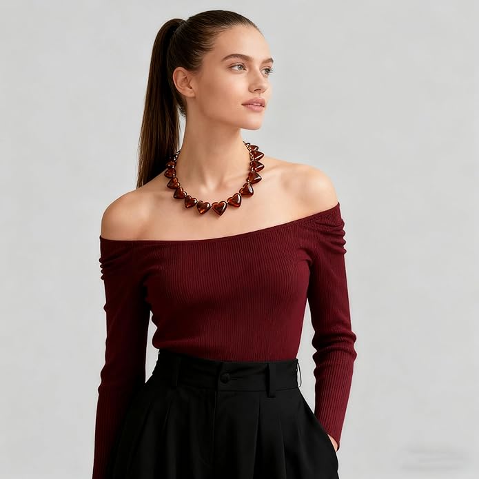 YUJIE Amber Acrylic Heart Choker Necklace for Women Vintage Punk Chunky Necklace Trendy Fashion Accessory