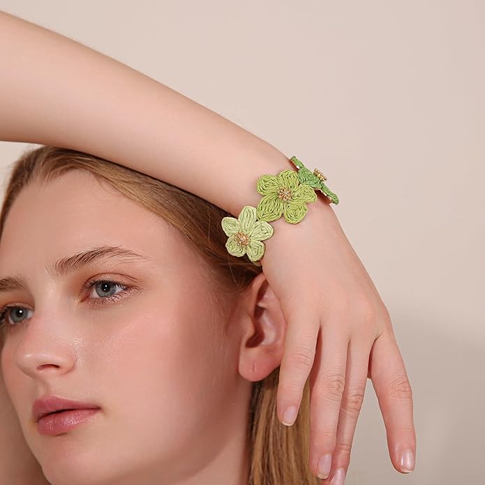 Raffia Flower Cuff Bracelet for Women, Floral Chunky Bangle Wide Open Cuff Statement Bracelet