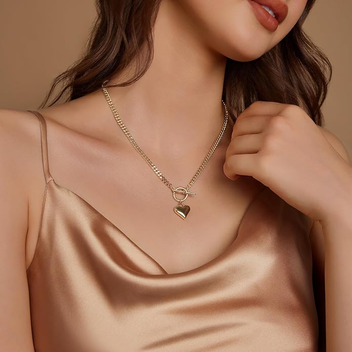 Heart Necklace for Women Gold/Silver Plated Trendy Heart Choker Lover Pendant Hypoallergenic Fashion Gold/Silver Necklace for Women Love Jewelry Gift for Women Girlfriend