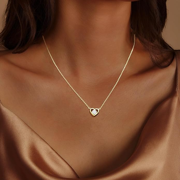 Heart Necklace for Women Gold/Silver Plated Trendy Heart Choker Lover Pendant Hypoallergenic Fashion Gold/Silver Necklace for Women Love Jewelry Gift for Women Girlfriend