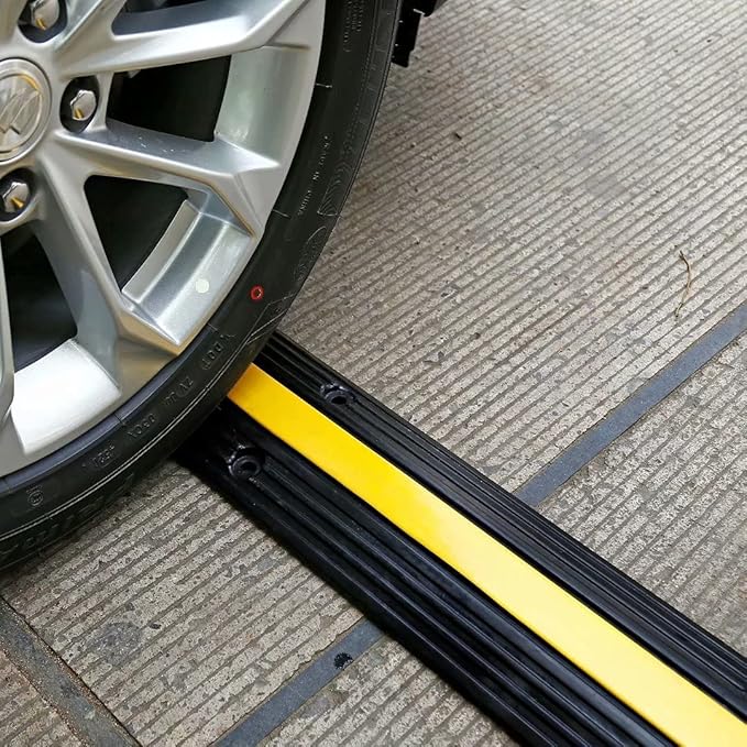 Rubber Cable Ramp Cord Cover Cable Protector Ramps Wire Hose Protective 1 Channel 22000Lbs Load Capacity Traffic Speed Bump for Asphalt Concrete Gravel Driveway Indoor Outdoor, 3 Pack