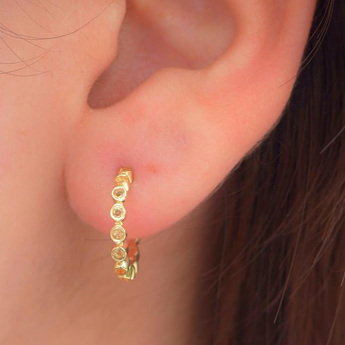 Gold Hoop Earrings for Women – Brass 18k Gold Plated Round Hoop Earrings, Lightweight Gold Plated Fashion Jewelry, Elegant Statement Earrings for Party & Daily Wear
