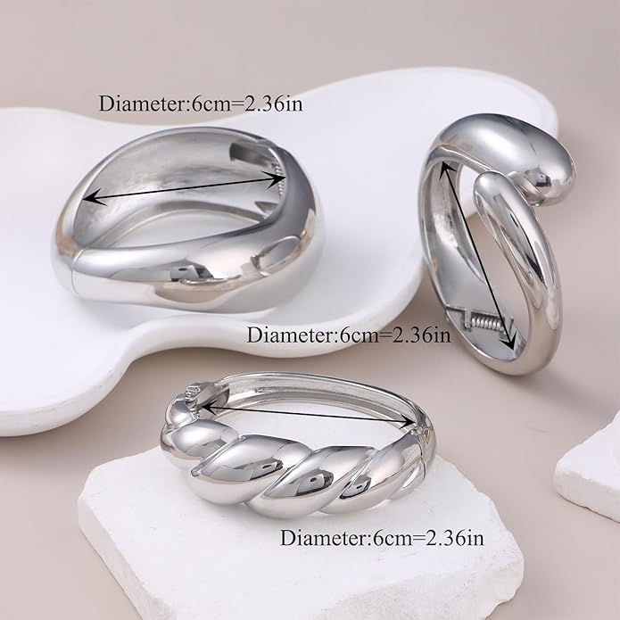 SAMOCO 3Pcs Chunky Gold Bangle Bracelets for Women Trendy Wide Wrist Cuff Bracelets Stack Statement Bangle Fashion Gifts