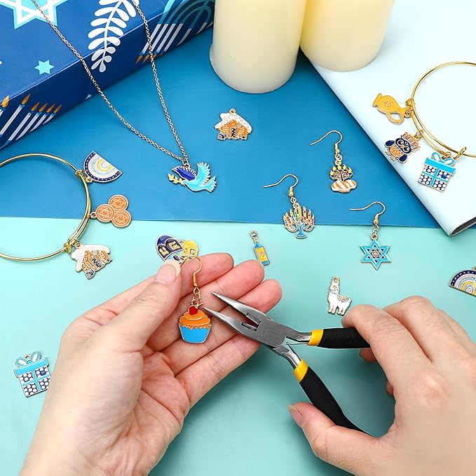 MARFOREVER 40 Pcs/20 Pairs Hanukkah Charms for Jewelry Making, Chanukah Blue White Enamel Charm Star of David Bangle Pendants for Bracelet Necklace Earrings Making Hanukkah Gift Decoration Accessories