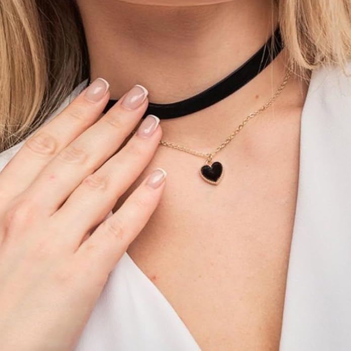 Heart Necklace Valentines Day Gifts for Her, Black Heart Choker Necklace Red Ribbon Choker Love Jewelry as New Year Gifts, Red Velvet Chocker Vintage Jewelry as Birthday Gift for Women