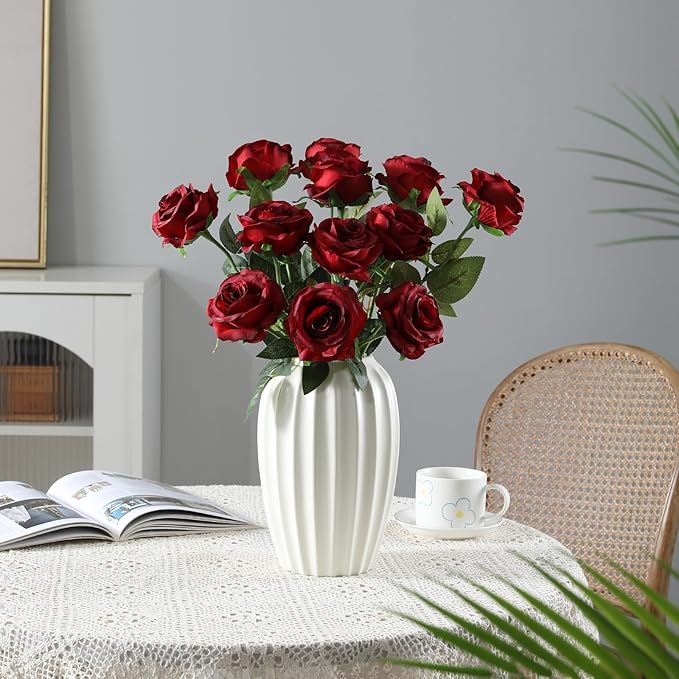Tifuly 50 Pcs Red Roses Artificial Flowers Bulk,Realistic Long Stem Fake Silk Roses Bouquet for Wedding Centerpiece Table Vases Party Home Kitchen Decor（Burgundy）
