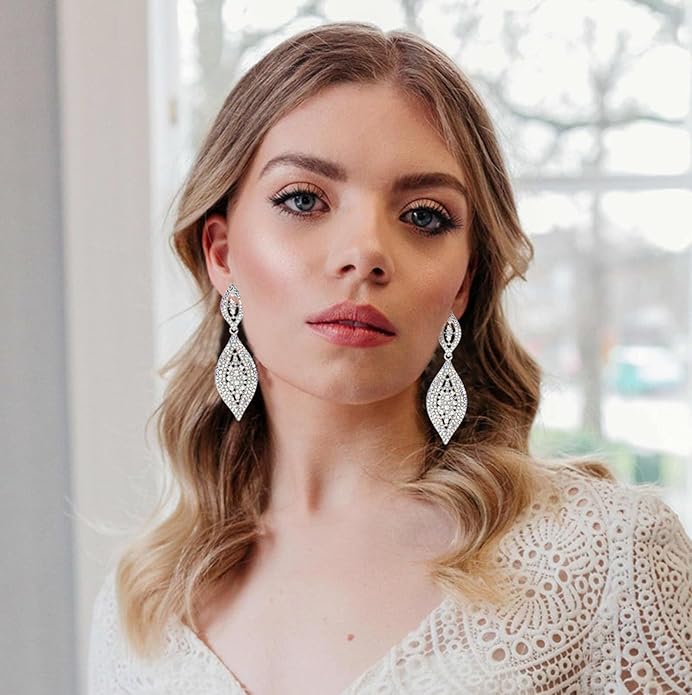 Elegant Rhinestone Dangle Earrings Crystal Wedding Bridal Long Dangling Drop Earrings Chandlier Earrings for Women Bridesmaid