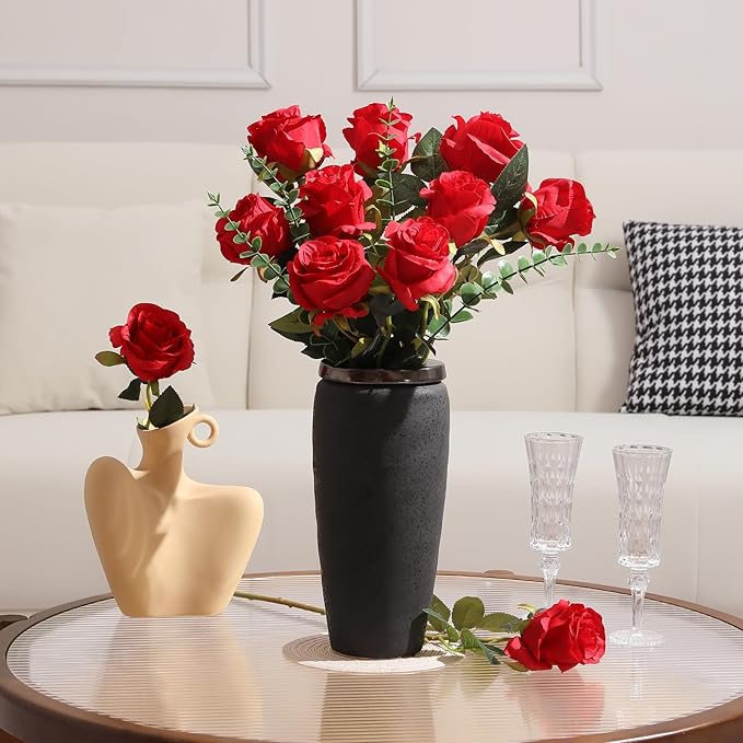 Tifuly 50pcs Red Roses in Bulk, Realistic Long Stem Fake Silk Roses Bouquet for Wedding Centerpiece Table Party Home Kitchen Decor