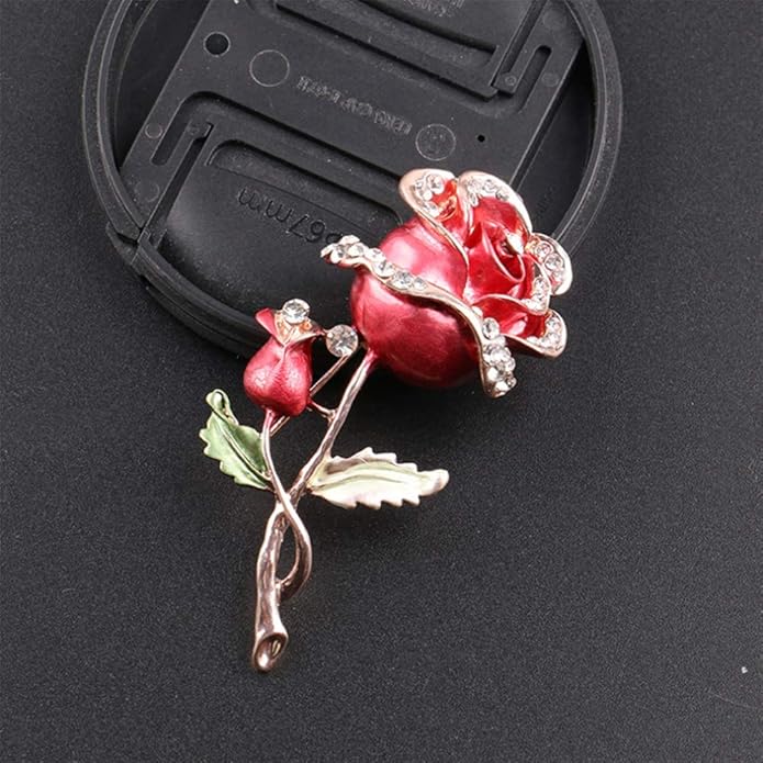 Crystal Pearl Flower Brooches Pins Fashion Beautiful Created Rhinestone Floral Brooch Good Idea for Party Dance Wedding Banquet for Elegant Women Girl