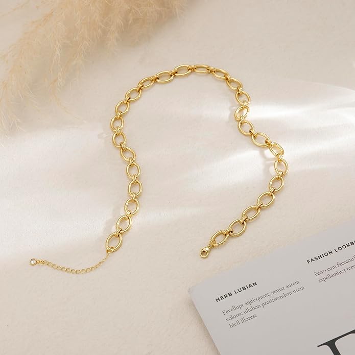 Gold Necklace for Women - Chunky 14K Gold Plated Chain Necklace Cuban Link Paperclip Chain Herringbone Statement Choker Necklace for Women Simple Trendy Jewelry Gifts
