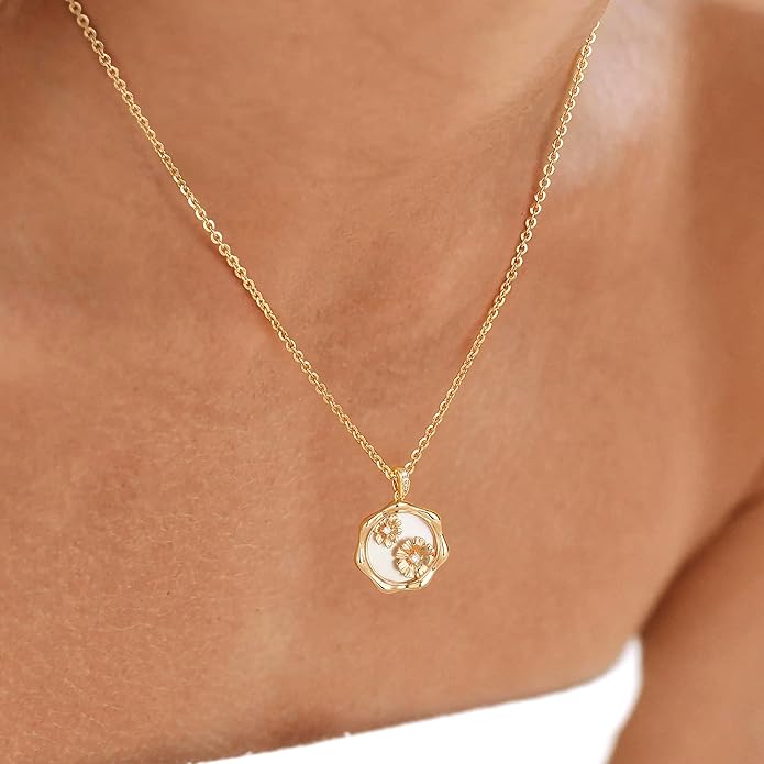 MTMY Birth Flower Necklace 14K Gold Plated Mother of Pearl Disc Birth Month Flower Pendant Necklaces for Women Personalized Custom Floral Jewelry Birthday Gift