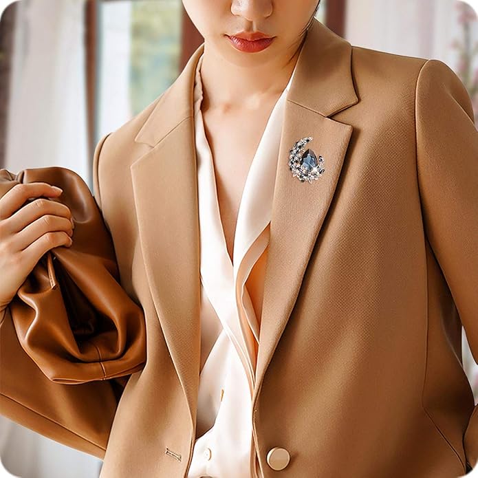 Richapex Elegant Crystal Tulip Rose Brooch Pin,Cubic Zirconia Fashion Crystal Jewelry Women's Brooch Pin