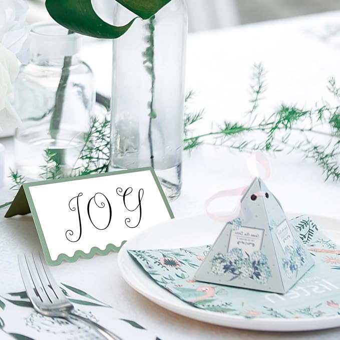 150 PCS Sage Green Scalloped Place Cards 2 x 3.5 Inch Blank Tented Place Card Name Cardstock Seat Assignment Label Card Reserved Table Seating Signs for Birthday Party Wedding Setting