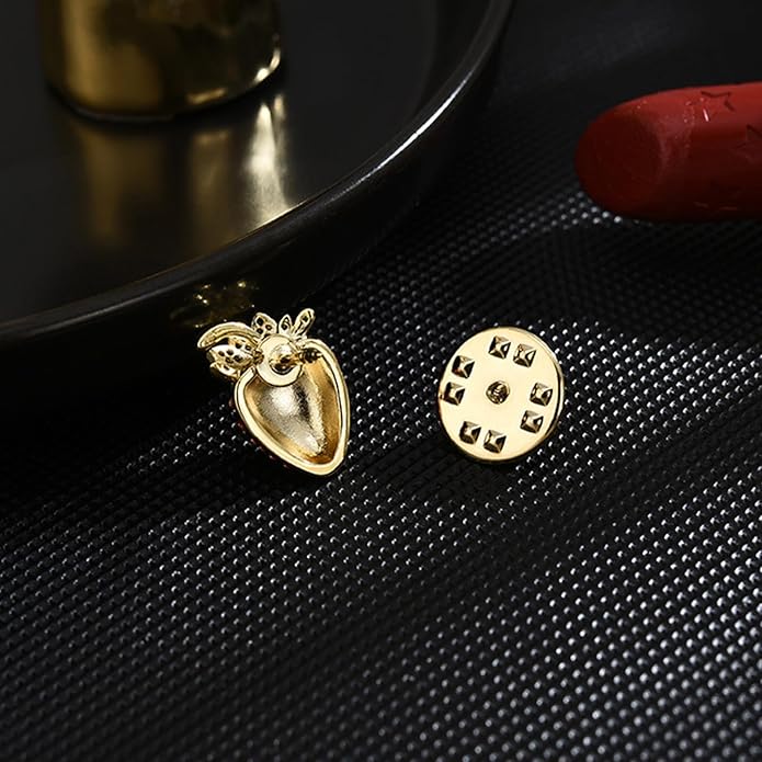Pearl Flower Brooch for Women - Gold Plated Pearl Flower Pin Rhinestone Buttons Lapel Pin Jewelry - Valentine's Day Gift