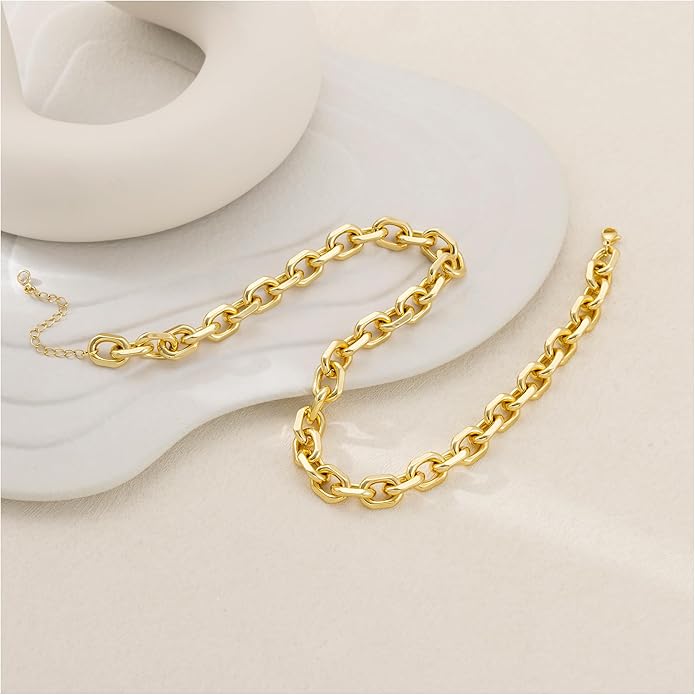 Gold Necklace for Women - Chunky 14K Gold Plated Chain Necklace Cuban Link Paperclip Chain Herringbone Statement Choker Necklace for Women Simple Trendy Jewelry Gifts