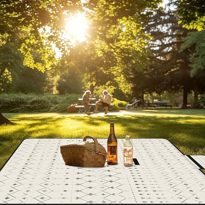 Picnic Blankets Waterproof,79''x79'' Extra Large Foldable Sandproof Beach Blanket,Portable 3-Layer Polyester Outdoor Picnic Blanket for Grass Lawn,Beach,Family Camping,Park,Travel-Beige