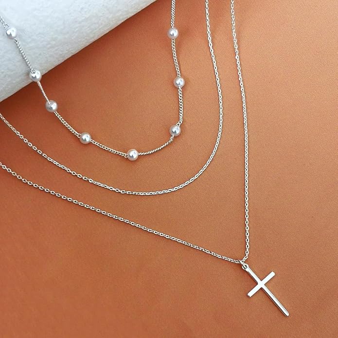 Zeffy Gold Pearl Necklace for Women, Dainty 14K Gold/Silve Plated Layered Pearl Choker Pearl Earrings Pearl Bracelets Wedding Trendy Gold Jewelry Set for Women Gifts