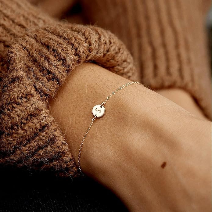 Ursteel Gold Initial Bracelet for Women Trendy - Valentines Day Gifts for Kids Teen Girls, Personalized A-Z Letter Cute Bracelet for Women, Dainty Gold Coin Disc Womens Jewelry Gifts