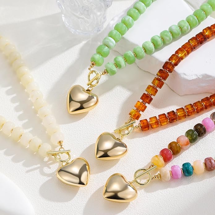 GZQ Chunky Gold Heart Necklace for Women, Acrylic Beaded Chain with Puff Heart Adjustable Clasp, Perfect for Daily Wear Party Date Streetwear Outfits Fashion Jewelry Gift